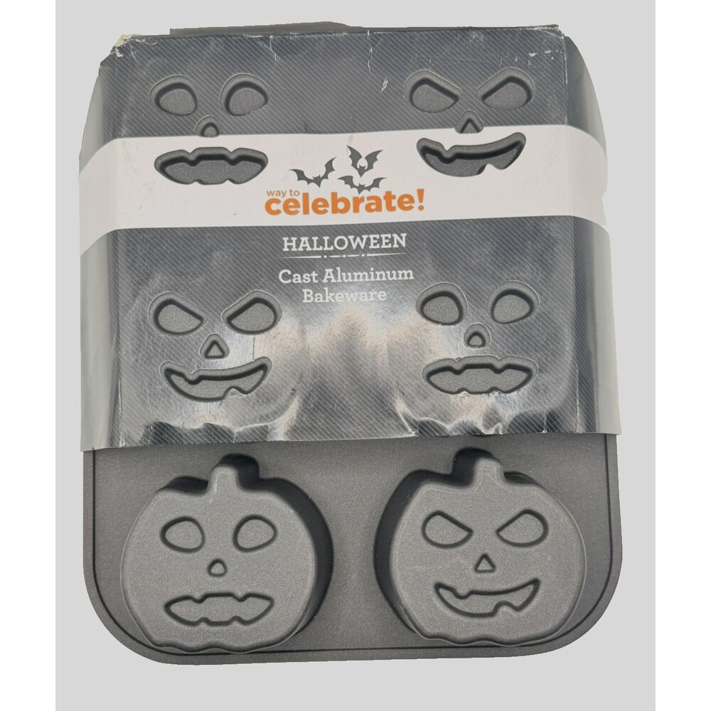 Halloween Jack O Lantern Mini Cake Pan Cast Aluminum Pumpkin Baking Mold NEW